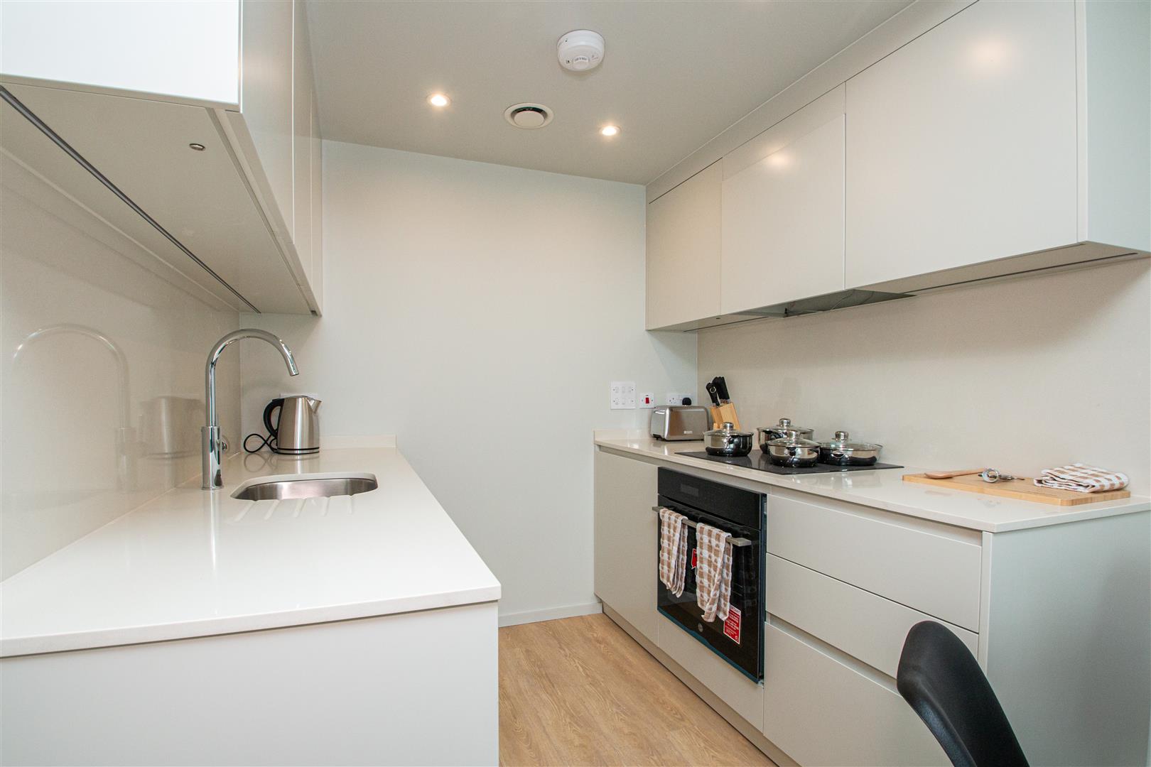 785 Bath Road, Hounslow